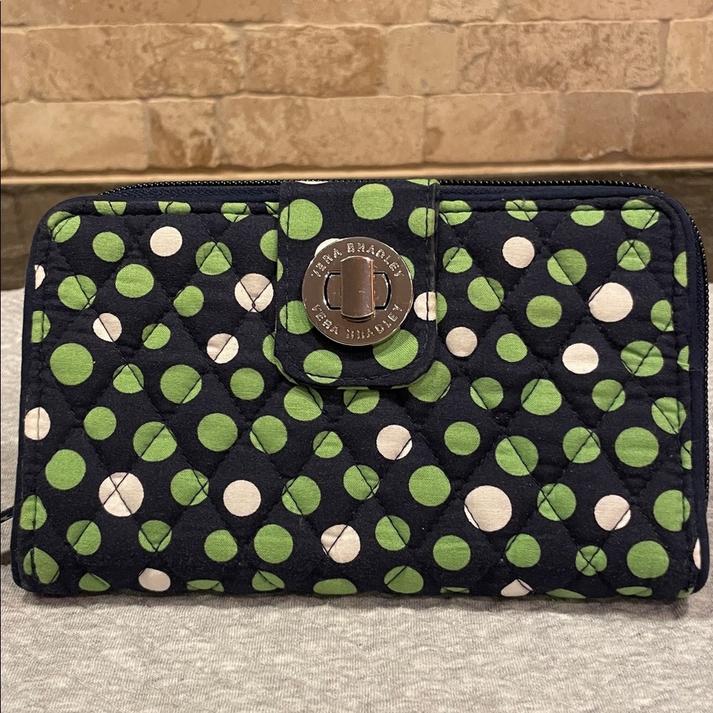 NEW Vera Bradley Lucky Dots Turnlock wallet Navy and Green Polka Dot